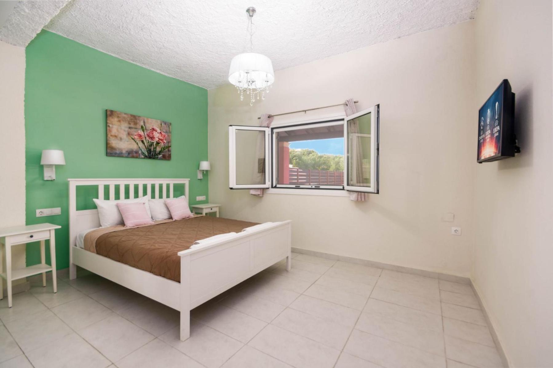 Amaryllis Boutique Apartments Мораитика Экстерьер фото